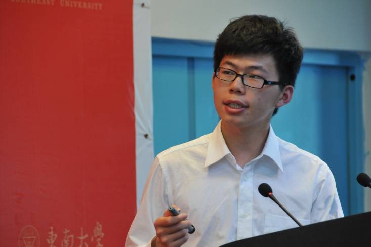 陈凯同学作学术报告